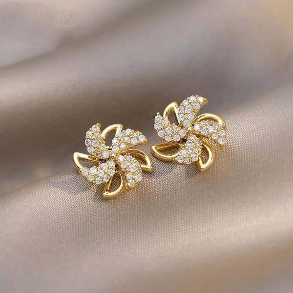 Rotating Windmill Stud Korean Earring